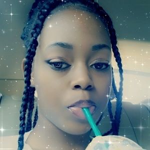 Meet your Posher, Tashayia